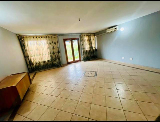 3 BEDROOM HOUSE FOR SALE IN NEWLANDS WEST